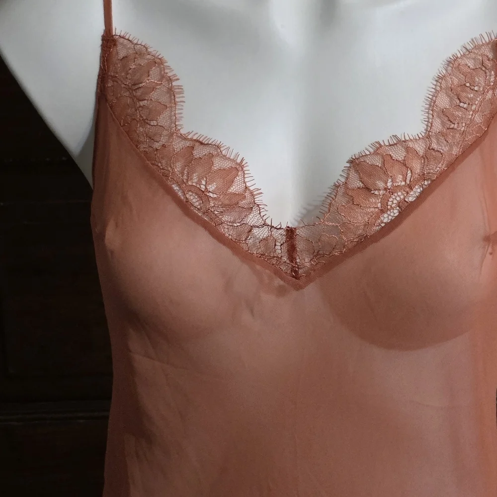 Victoria's Secret Eyelash Lace Ruffle Chemise Slip Spice Size M
